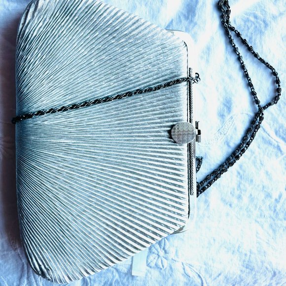 Vintage Silver Metallic Evening Clutch – Handmade - Picture 4 of 10